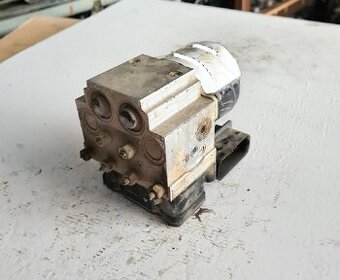 ABS kocka Kia Carnival 2.9 CRDi 0K553437A0A