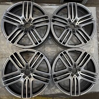 r21 4ks MERCEDES GLS 167 2x 10,0J ET62,6 a 2x 11,0J ET55