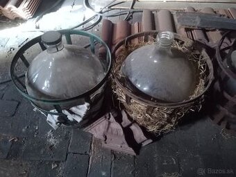 50 l sklenené demižóny