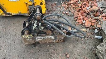 Hydraulické búracie kladivo IPH na JCB 3CX