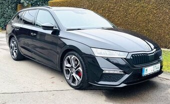 Škoda Octavia IV 2,0TDI RS 4x4 147 KW KOMBI 11/2023,LED,NAVI