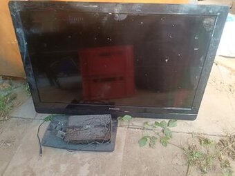 Darujem za odvoz funkcny 32" TV philips