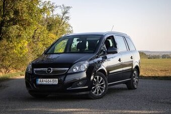 Opel Zafira Tourer 1.8 ECOTEC 140k, 103 kW, M5, 5d., 2012