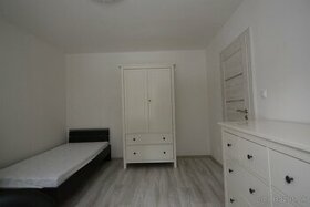 Predaj zrekonštruovaný 3 izbový byt Šturovo nám. Martin - 1