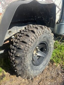 Silverstone 35x11.5 R15