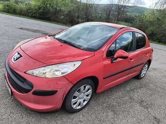 Predám Peugeot 207 1.4.16v 70kw