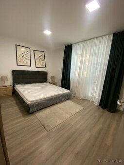 Prenajmem 2. izbový byt Mikovíniho Trnava