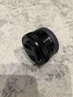 sony 16-50 mm f/3.5-5.6