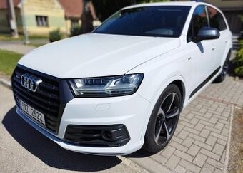 Audi SQ7 4,0 TDI SPORT. REZERVACE nafta automat 320 kw