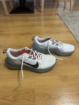 Nike  velkost 43