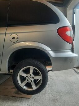 Chrysler Voyager IV.,sada zimným kolies