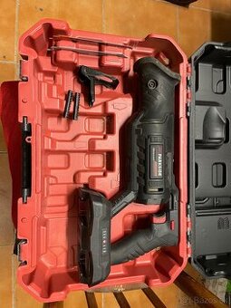 Chvostova pila parkside