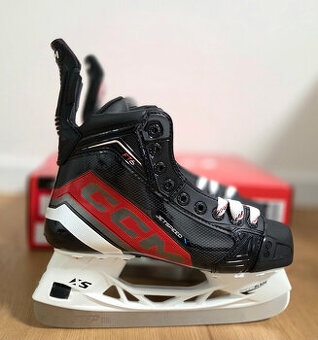 Korčule CCM Jetspeed FT6 Internediate