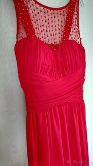 Spoločenské červene šaty