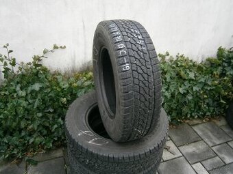 Predám 4x zimné pneu Firestone 215/70 R15C 109/107R