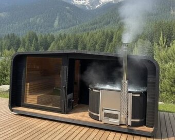 Sauna s terasou a vírivkou