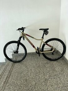 Ghost Lanao Base  Dust Blackberry 27,5", bicykel