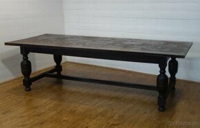 Stôl starožitný ( 139 ).
