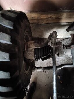 Malokraktor 4x4,v3s