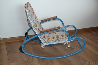 Retro detské hojdacie kreslo