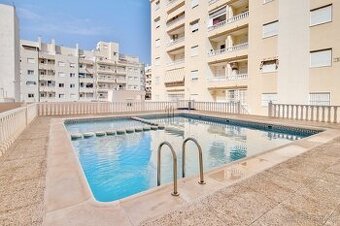 Krásný zařízený apartmán (43 m²)s balkonem 91900 EUR