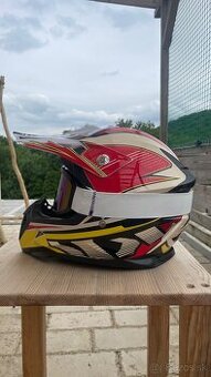 Prilba motocros - 1