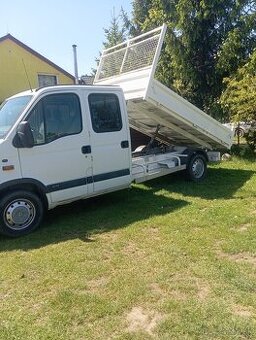 Predam  sklapač 7 miest. Renault master 2,5dci. 74kW.