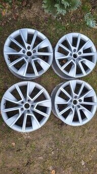 Predám Originálne Hliníkove Disky Škoda 18" Braga