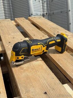 Multifunkčné naradie Dewalt 18V