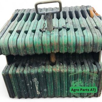 Závažie kufra s hmotnosťou 50 kg L38450 L38451 John Deere 75