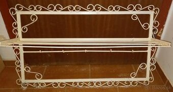 Kovová polica/vešiak vintage