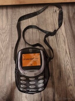 Malá taška v tvare mobilu