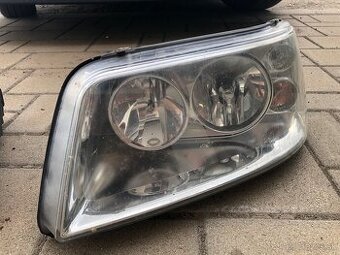 Predné svetlá T5 multivan