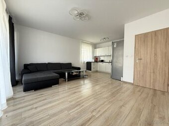 Slnečný 3 izbový byt Dunajská Lužná -PREDAJ