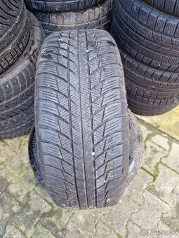 Predám zimné pneu Brigestone 225/55r17