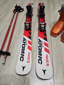 Predám detské lyže,  lyžiarky a palice