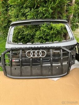 maska mrizka grill audi q7 19- cerna sq7
