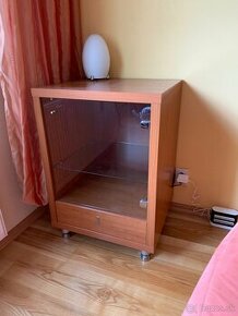 Vitrina a TV komoda