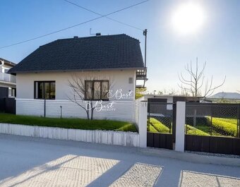 Rodinny dom s garážou a pozemok 1007 m2 Ilava - Sihoť