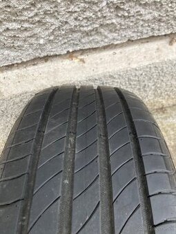 Michelin primacy 4 195/55/R16
