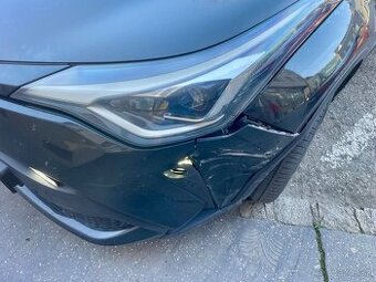 Kúpim pravý full LED svetlomet Toyota C-HR
