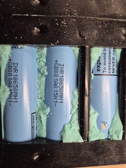 Akumulátor 50ks INR 18650 MH1 3200mAh 3,7V LG
