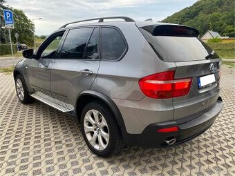 BMW X5 Mod E70 3.0d X-drive 4x4 173kw R.V. 01/2010 M-packet