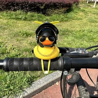 Kačka na volant dekoracia kolobezka bicykel e-bike