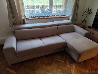 Gauč s postelou