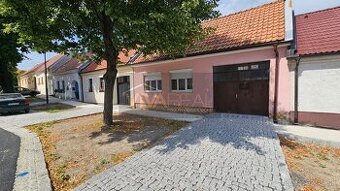 VIVAREAL EXKLUZÍVNE ZNÍŽENÁ CENA DOM V CENTRE MODRY ,