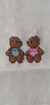 Vyšívaný obrázok (ručná výroba, medvede)