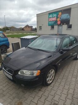 Volvo S60 - 1