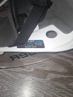 Brankárska výstroj