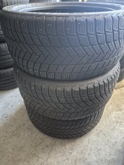 245/40r20 zimne